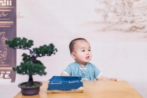 天长二个月宝宝做哪些训练